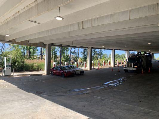 Tesla Supercharger - Peachtree Corners