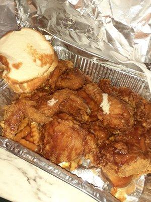 Juicy inside crispy out. This is LIKE uncle remus but the sauce wasnt as sweet N thick as them. Wud like rolls, N the old sauce