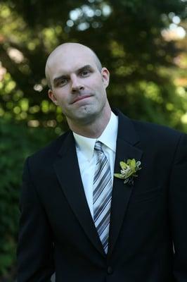 Handsome groom in a handsome tux!