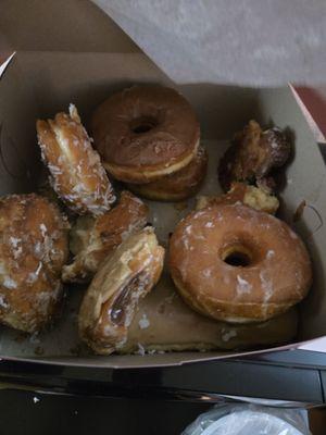 Hings Donuts