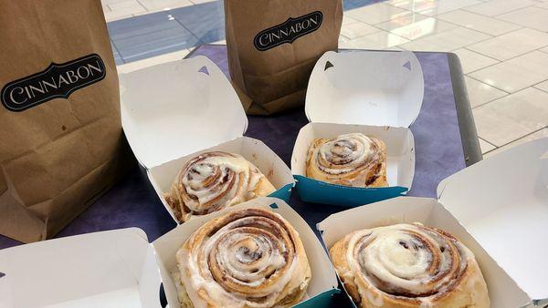 $13.64 for 4 cinnabons Cinnabon Meadows Sun 5-26-24