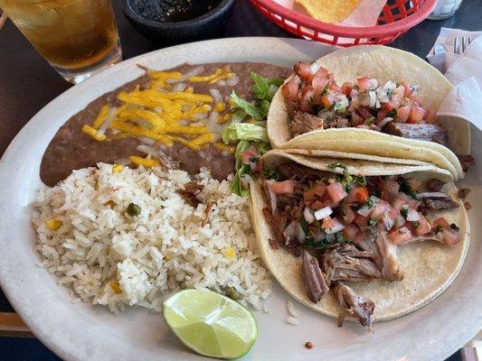 Carnitas tacos