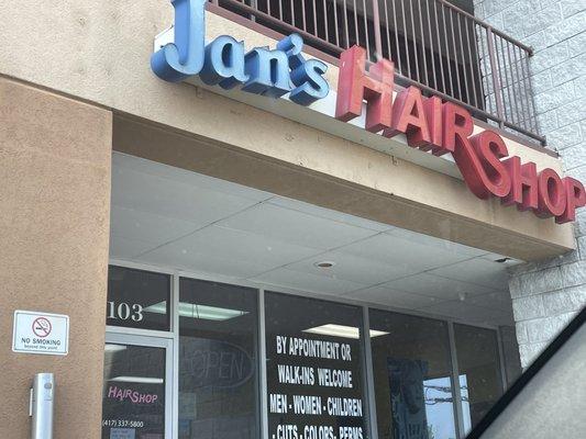 Jans Hair Shop