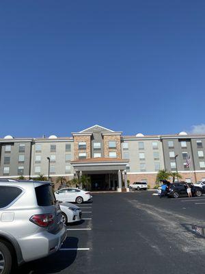 Country Inn & Suites By Radisson, Tampa Airport East-RJ Stadium