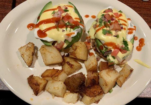 Benedict- huevos avocado