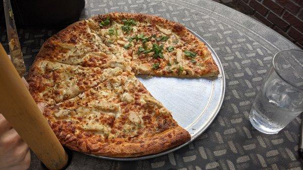 thai peanut/country club pizza