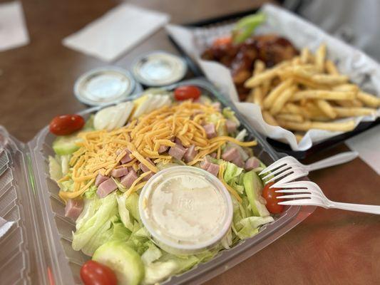 Chef salad with ranch dressing