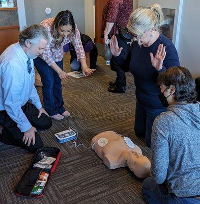 One of our Instructors teaching students how to use an AED.