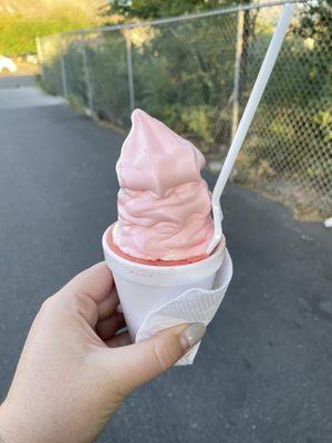 Strawberry and vanilla custard with strawberry peach ice.