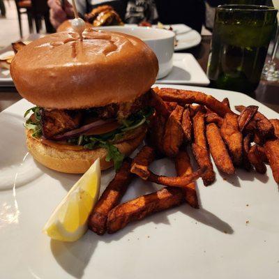 Blackened Rock Cod in a brioche bun. We substituted Sweet Potato fries. Everything was very tasty.