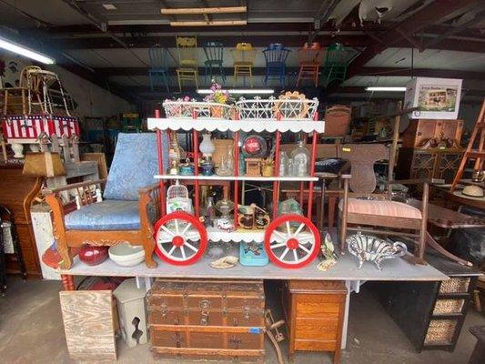 Austin's Antiques & More