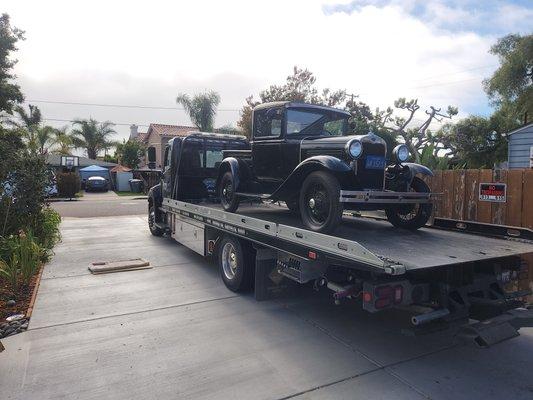 Clean model A, I believe 1930