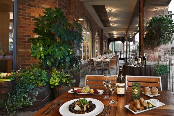 Trellis Restaurant located at The Heathman Hotel.  Outdoor Dining