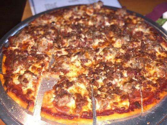 Log Tavern Pizza