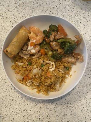 28. Chicken Fried Rice 64. Chicken with Broccoli 72. Shrimp with Lobster Sauce 1. Pork Egg Roll