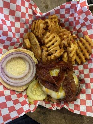 Pigskin bacon burger