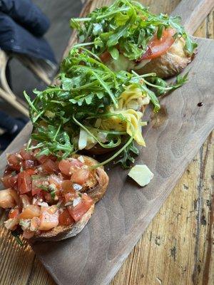 Bruschetta (left to right- balsamic, artichoke, prosciutto)