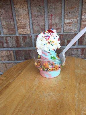 Unicorn sundae