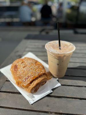 Ham and cheese croissant with Thai iced tea