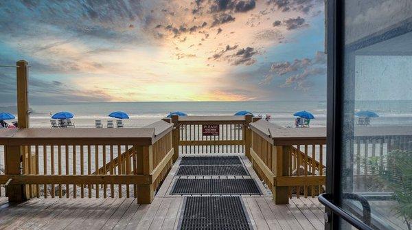 Entrance to the beach