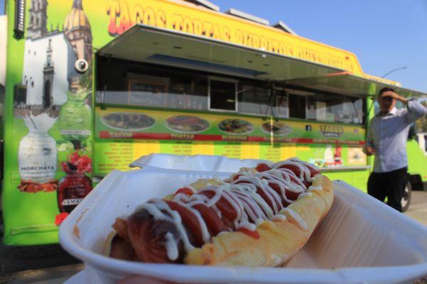 Bacon wrapped hotdog  Photos by A.A.Serrano.Photography on ig