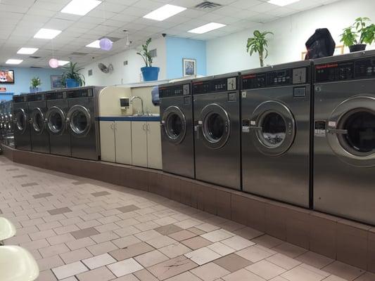 $1.75 for the small washer. Sink with soap and paper towels.