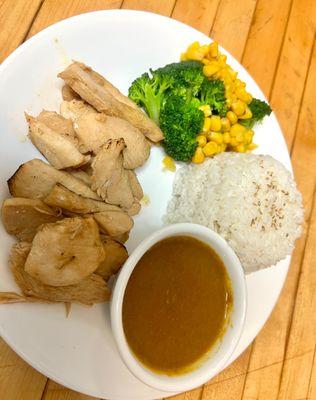 Curry rice bowl with chicken breast