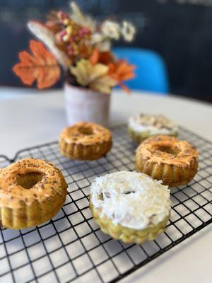 Protein donuts made with the same products that our smoothies are made from. Has almond milk and almond flour.