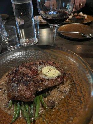 Ribeye with mushroom risotto and green beans