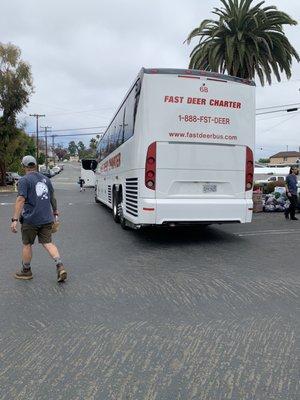 Fast Deer Bus Charter