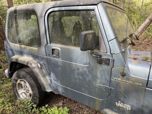 Before, dirty moldy Jeep