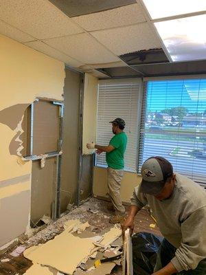 Team working - Water Damage Restoration - Commercial job in Arlington, VA