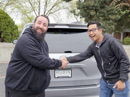 2015 Toyota Sienna purchased!