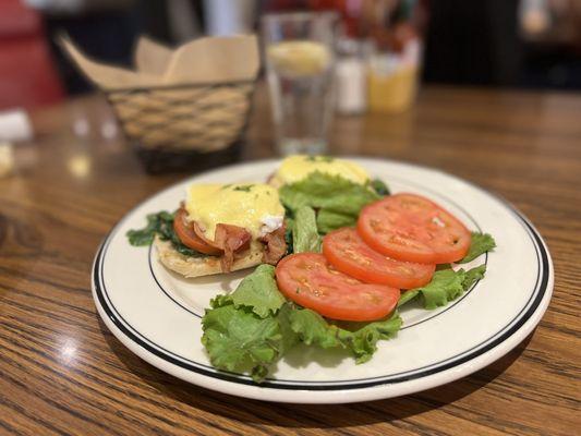 Eggs Benedict (sub tomato for hash browns)