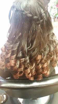 Loose Sprial Curls From the Back