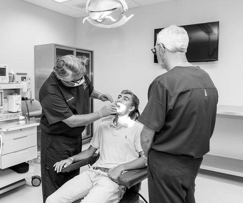 Oral Surgery of Tidewater