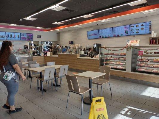 Updated inside to Dunkin'Donuts and Baskin Robin combined.