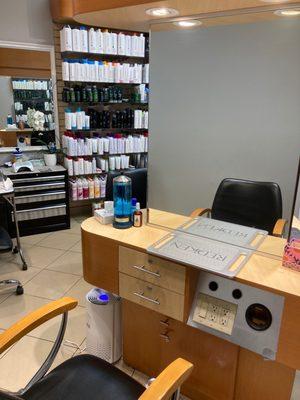 Hair salon at Larchmont Beauty Center