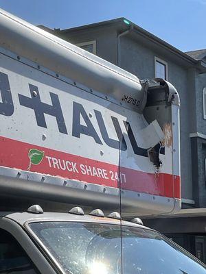 YES movers damaged the UHaul they rented as well as the items that were packed.