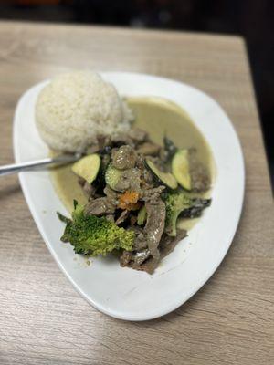 Green Curry Beef