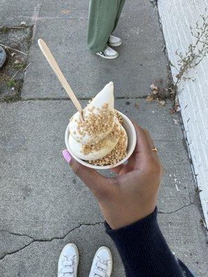 maple creemee with maple sprinkles