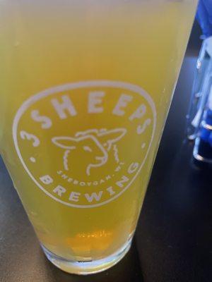 3 sheeps brewery beer