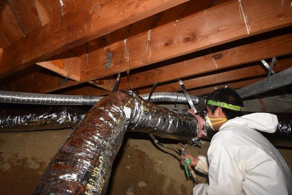 Installing Air Duct under a house