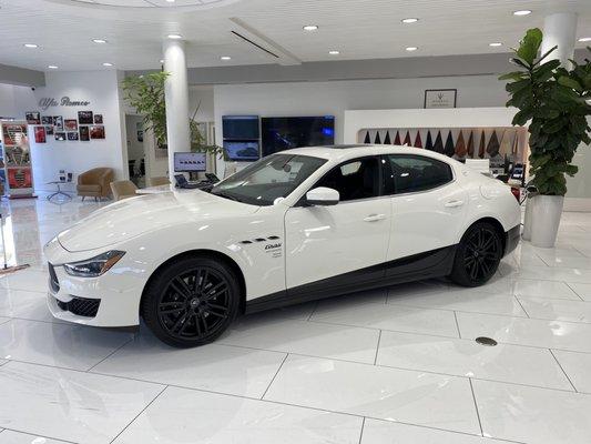 New 2022 Maserati Ghibli Fragment design.