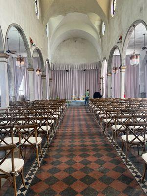 Marigny Opera House, X-back chairs