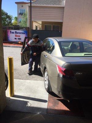 This guys is friendly and helpful. He can get me in and out in 10' smog check my car.