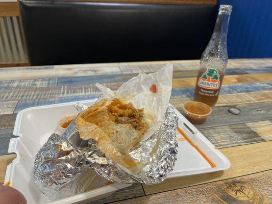 Burrito and jarritos