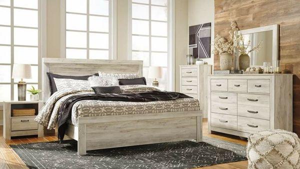 White wash bedroom set.