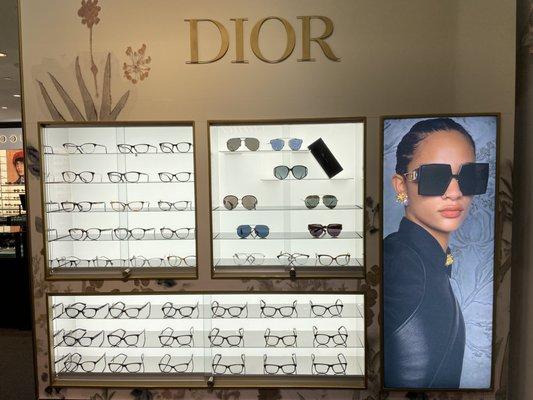 Dior Fan?
We got both optical and sunglass in stock.