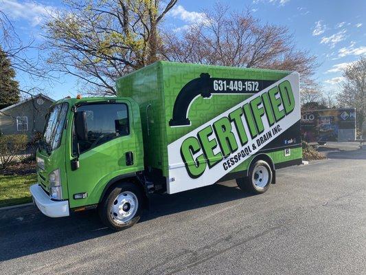 Sewer and Drain pipe cleaning box truck